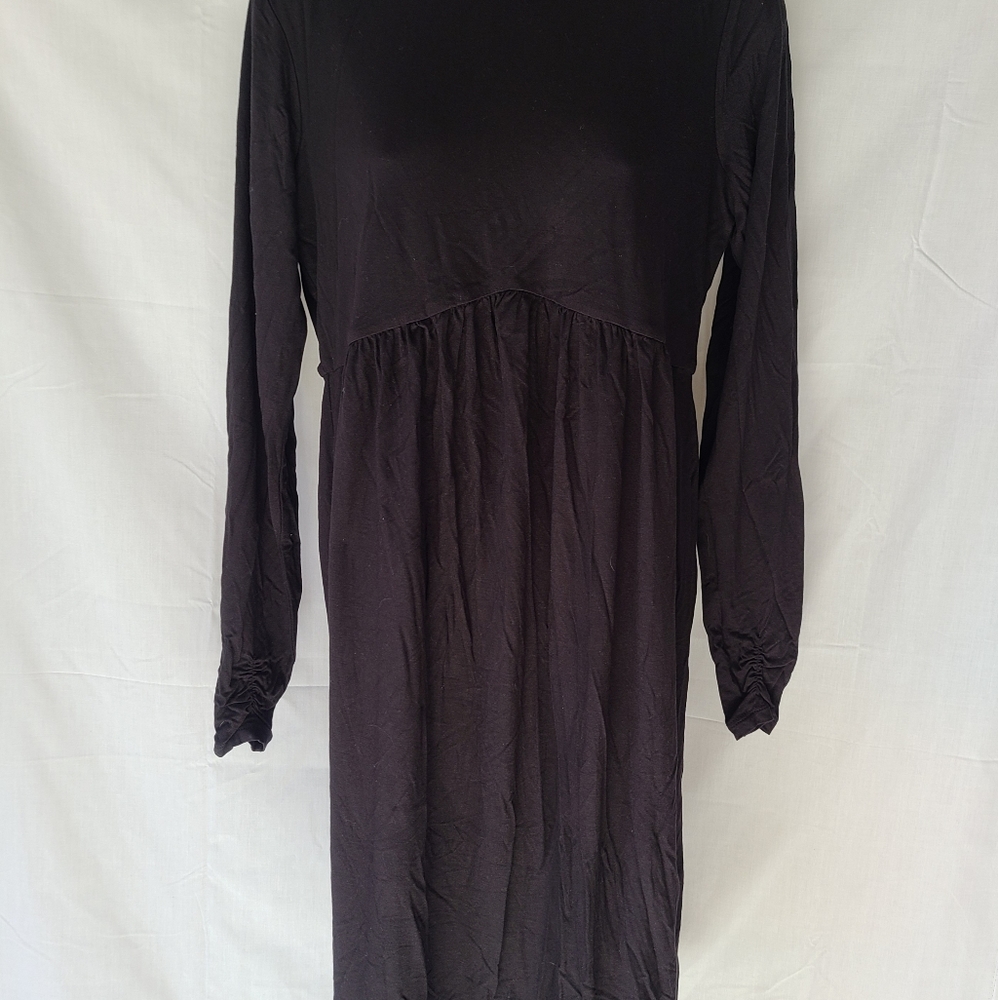Motherhood maternity women's long sleeve, size M